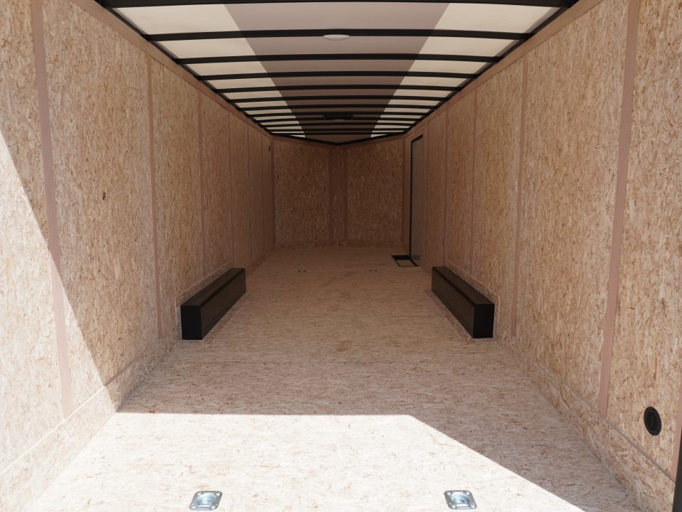 New 2027 Discovery Trailers ET 8.5x26ft Enclosed Trailer
