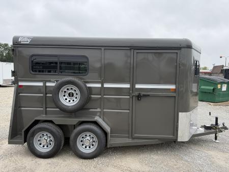 New 2027 Valley Trailers 2 HORSE STRAIGHT LOAD w/ RAMP