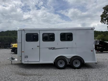 New 2026 Bee 3 HORSE SLANT Stock / Stock Combo Trailer