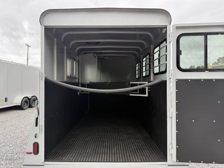 New 2026 Bee 3 HORSE SLANT Stock / Stock Combo Trailer
