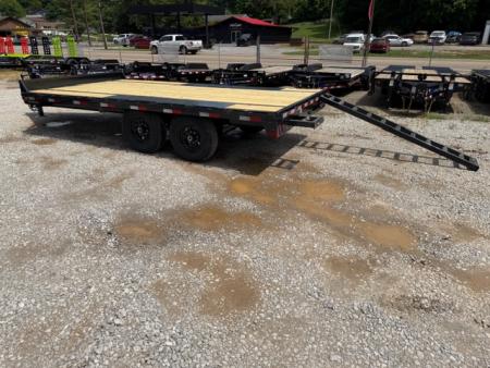 New Hillcrest Bumper Pull Deck-Over 16' 15.4K- Straight Deck