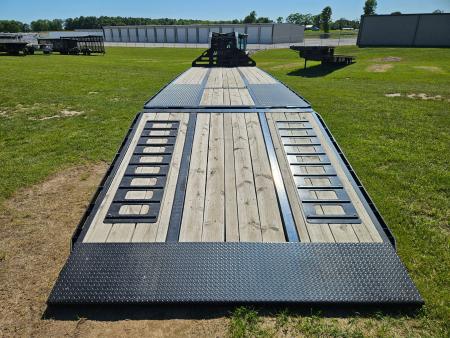 Used 2020 Midsota 102X36 TANDEM DUAL GOOSENECK W/12K AXLES 17.5" 16PLY HYDROTAIL W/HYDROJACKS