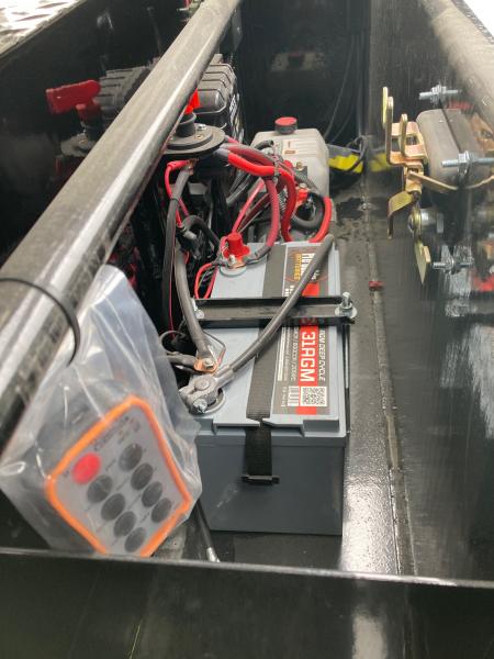 New 2026 MAXX-D 83x14 TANDEM 15.4K GN ROLL OFF W/ 22K WINCH, POWER TARP & WIRELESS REMOTE Roll Off
