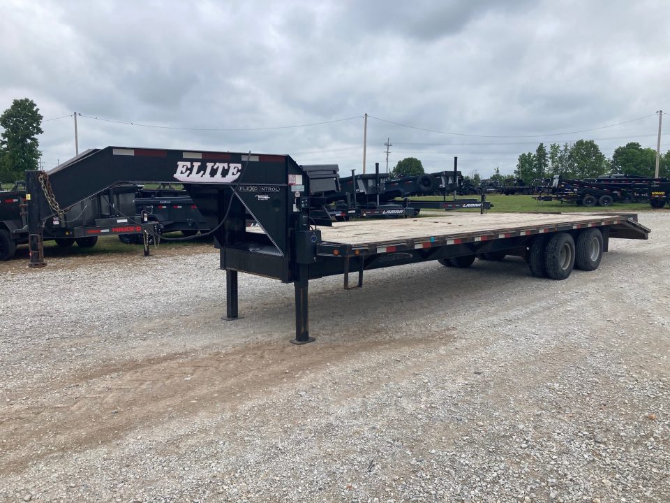 Used 2019 Elite Trailers 102X30 TANDEM 22.5K GN W/ 2 FLIP OVERS, CENTER POPUP & HYDROJACKS Flatbed Trailer