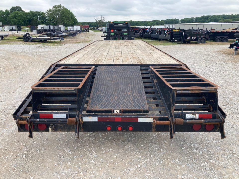 Used 2019 Elite Trailers 102X30 TANDEM 22.5K GN W/ 2 FLIP OVERS, CENTER POPUP & HYDROJACKS Flatbed Trailer