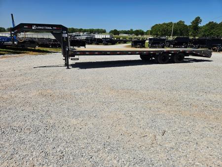 New 2026 Load Trail 102X32 TANDEM LO-PRO GOOSENECK W/ 12K AXLES MAX RAMPS & 14PLY