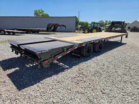 New 2026 Load Trail 102X32 TANDEM LO-PRO GOOSENECK W/ 12K AXLES MAX RAMPS & 14PLY