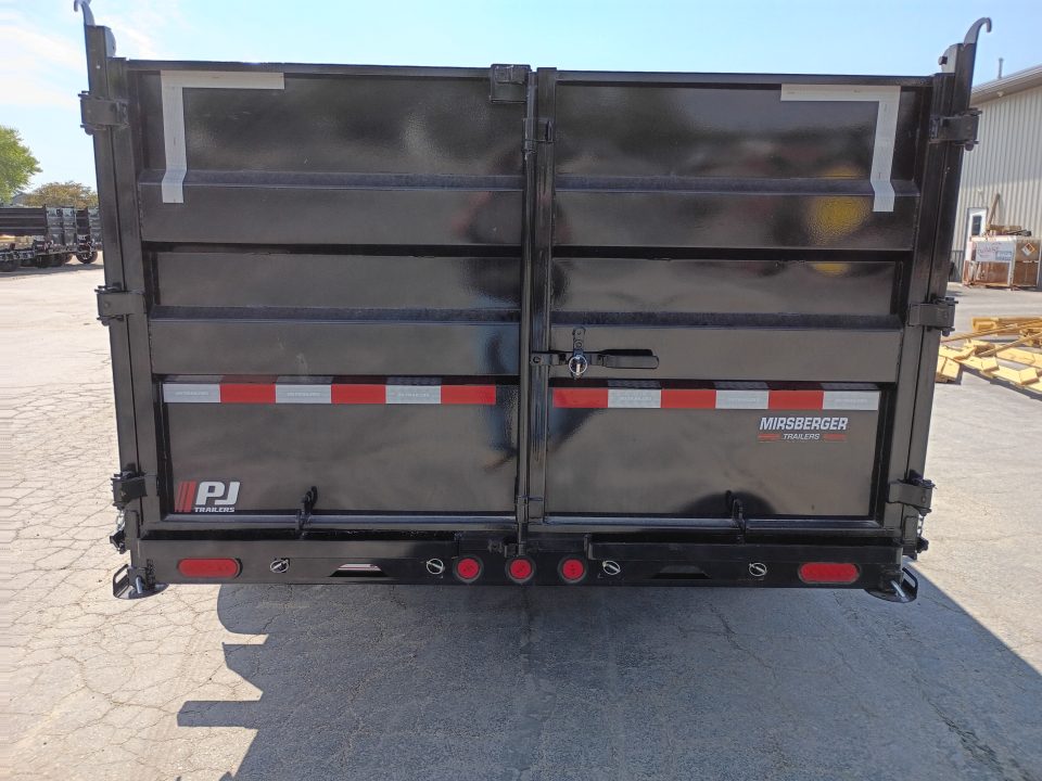 New 2026 PJ Trailers DT1162-SW04