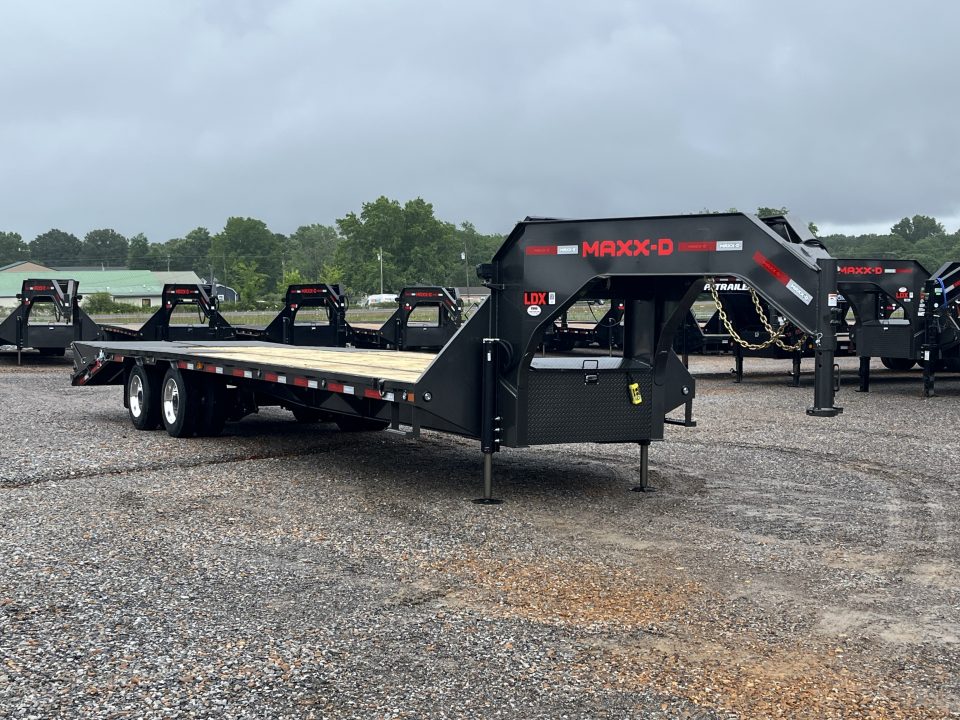 New 2027 MAXXD Gooseneck Flatbed Trailer | 102" x 30' 30K GVWR