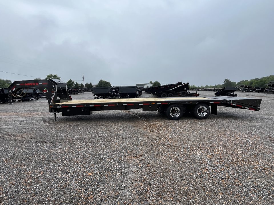 New 2027 MAXXD Gooseneck Flatbed Trailer | 102" x 30' 30K GVWR