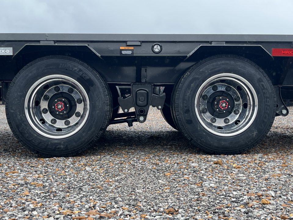 New 2027 MAXXD Gooseneck Flatbed Trailer | 102" x 30' 30K GVWR