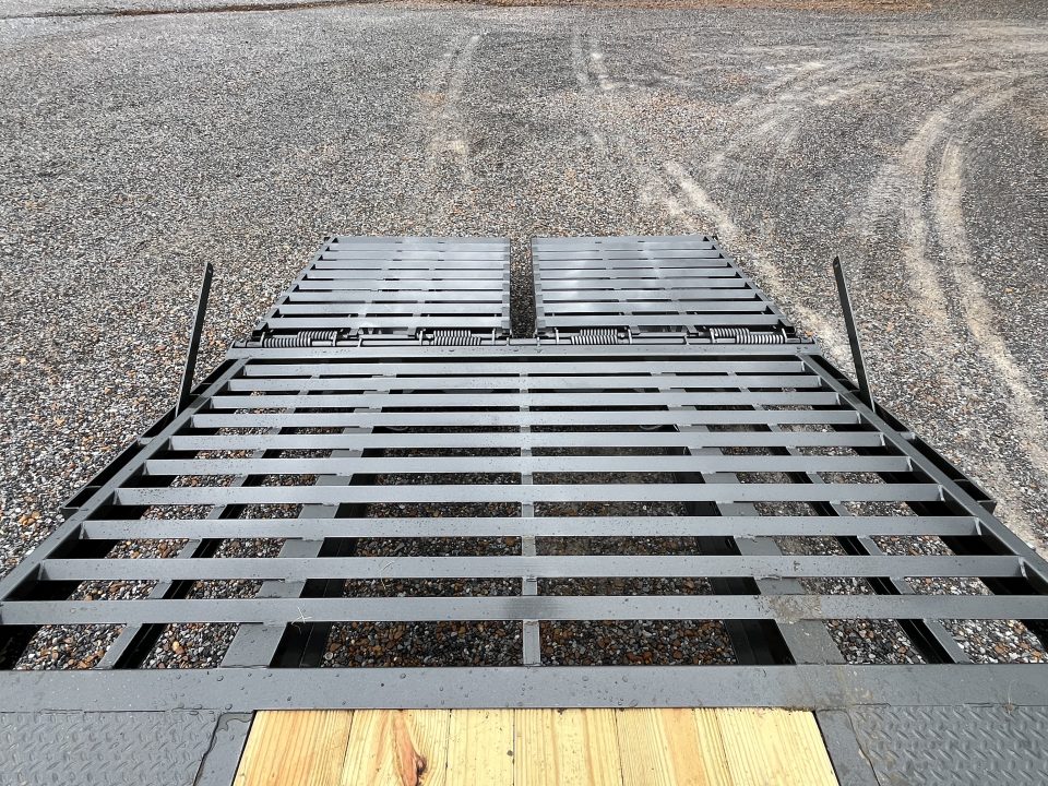 New 2027 MAXXD Gooseneck Flatbed Trailer | 102" x 30' 30K GVWR