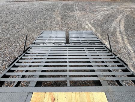 New 2027 MAXXD Gooseneck Flatbed Trailer | 102" x 30' 30K GVWR