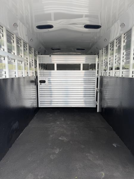Used 2023 Bison Stock Combo Gooseneck 10' Living Quarters Midtack Trailer