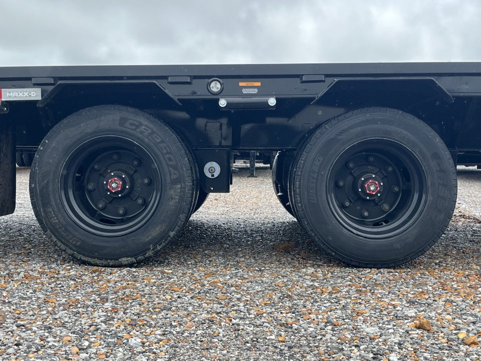 New 2027 MAXXD Gooseneck AIR RIDE Flatbed Trailer | 102" x 40' 40K GVWR
