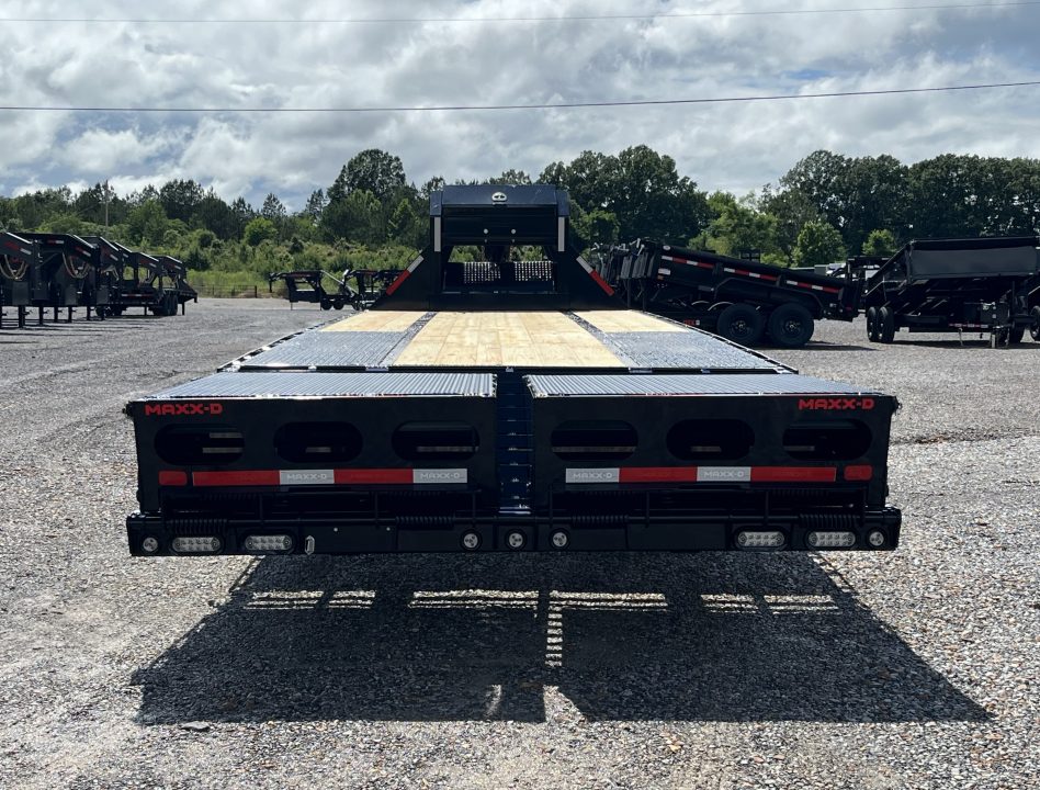 New 2027 MAXXD Gooseneck Flatbed Trailer | 102" x 28' 30K GVWR