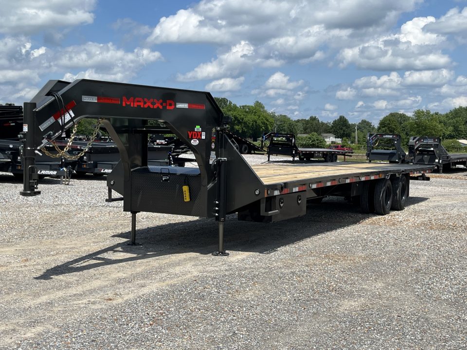 New 2027 MAXXD Hydraulic Dovetail Gooseneck Trailer | 34' x 102' 30K GVWR