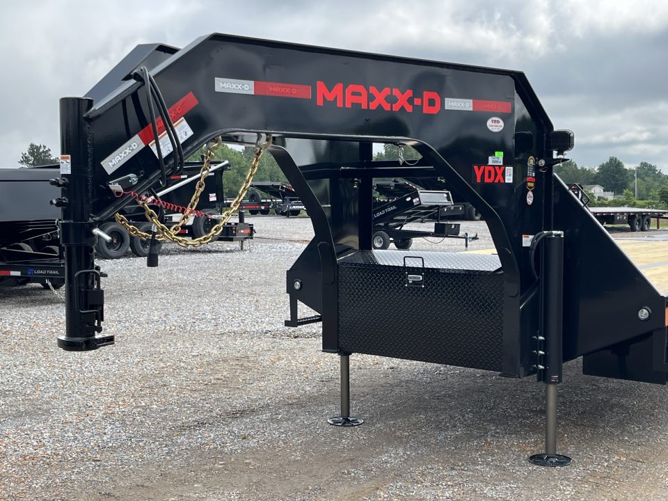 New 2027 MAXXD Hydraulic Dovetail Gooseneck Trailer | 34' x 102' 30K GVWR