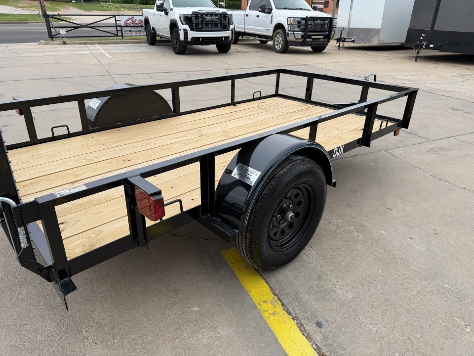 New #262983 2026 TOP HAT DJX 5 X 10 SINGLE AXLE ANGLE TOP 3.5K UTILITY W/ 48" RAMP GATE