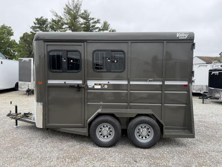 New 2027 Valley Trailers 2 Horse Slant w/ Ramp