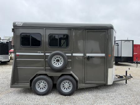 New 2027 Valley Trailers 2 Horse Slant w/ Ramp