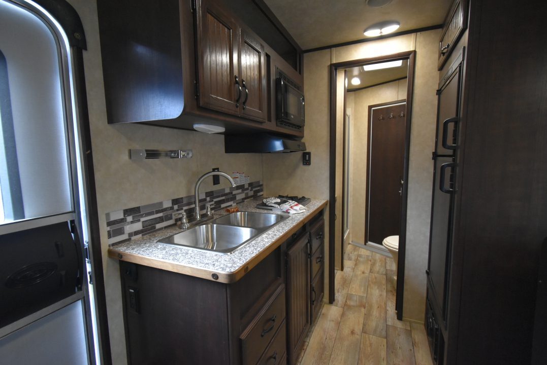 Used 2019 Bison Trailers Trailhand 7411 Horse Trailer