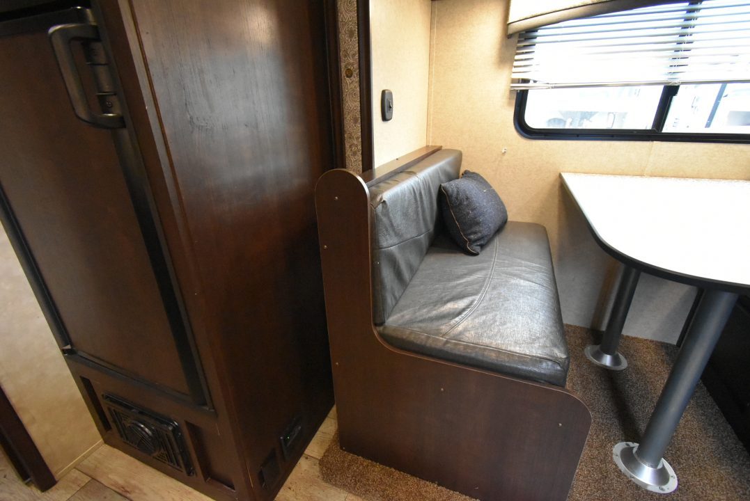 Used 2019 Bison Trailers Trailhand 7411 Horse Trailer