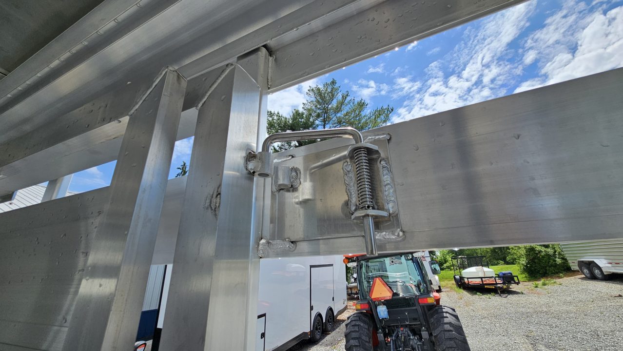 New 2026 Featherlite Trailers 8107 6'7"X16'TA Stock / Stock Combo Trailer