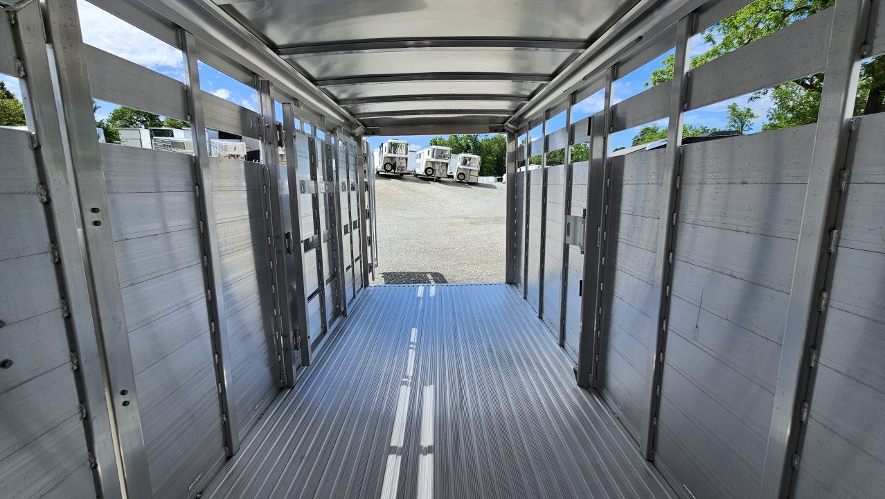 New 2026 Featherlite Trailers 8107 6'7"X16'TA Stock / Stock Combo Trailer