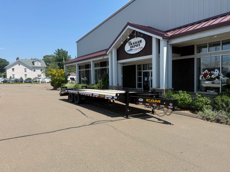 New CAM Superline 8'6" x 25' Beast Deckover Trailer 26.4K