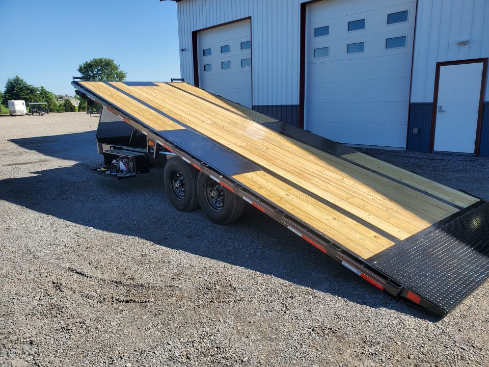New 2026 Diamond C Trailers DET207 Deckover Tilt Trailer / 15,500 GVWR / 102"x24'