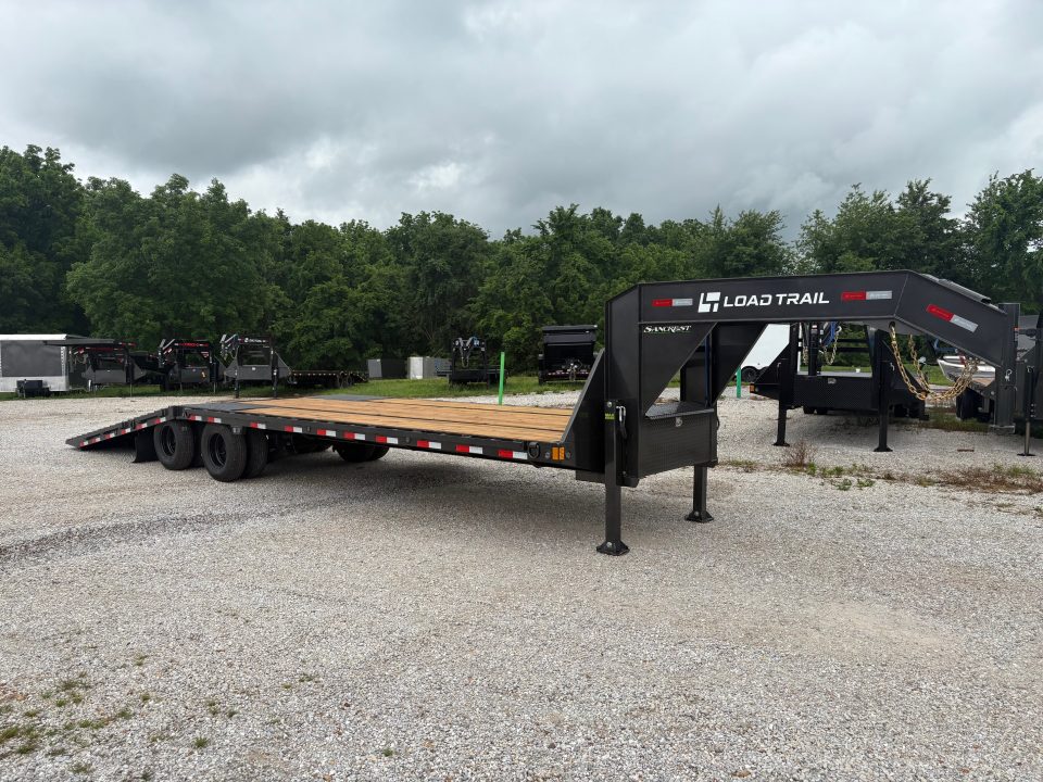 New 2026 Load Trail 24K TANDEM DUAL LOW PRO GN HYDROTAIL W/ STEEL RUNNERS/ HYDRO JACKS/ 102X32 Flatbed Trailer