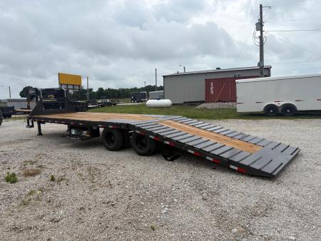 New 2026 Load Trail 24K TANDEM DUAL LOW PRO GN HYDROTAIL W/ STEEL RUNNERS/ HYDRO JACKS/ 102X32 Flatbed Trailer