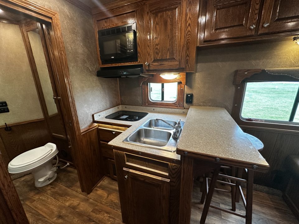 Used 2017 Sierra Trailers 4H 12'6" LQ Horse Trailer