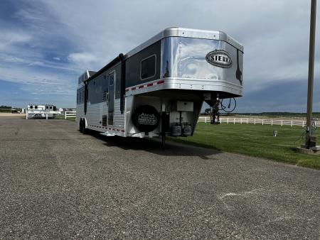 Used 2017 Sierra Trailers 4H 12'6  LQ Horse Trailer