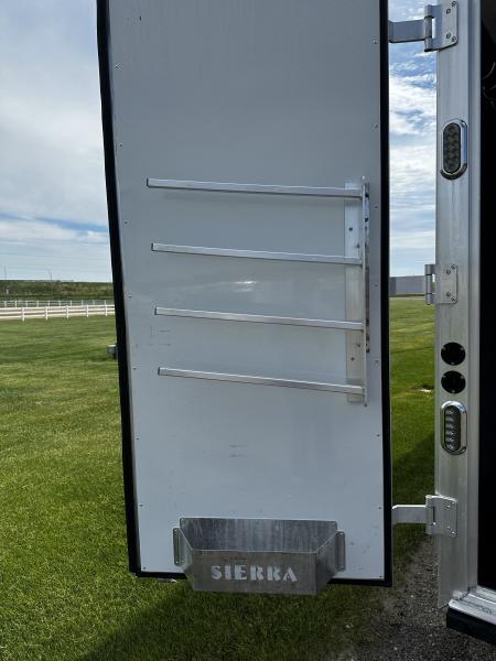 Used 2017 Sierra Trailers 4H 12'6" LQ Horse Trailer