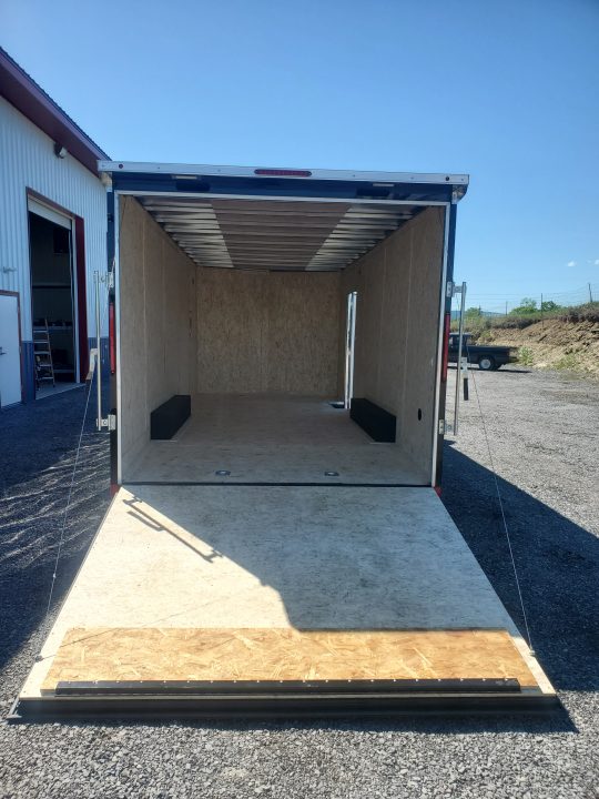 New 2026 Look Trailers ST-DLX Enclosed Trailer / 9900 GVWR / 8.5'x20'