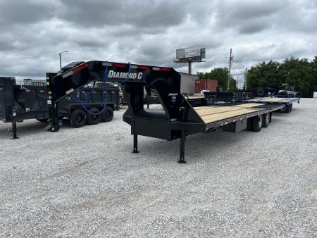 New 2026 Diamond C Trailers 25K FMAX210 TANDEM DUAL GN HYDROTAIL W/ STEEL RUNNERS/ HYDRO JACKS/ 102X32