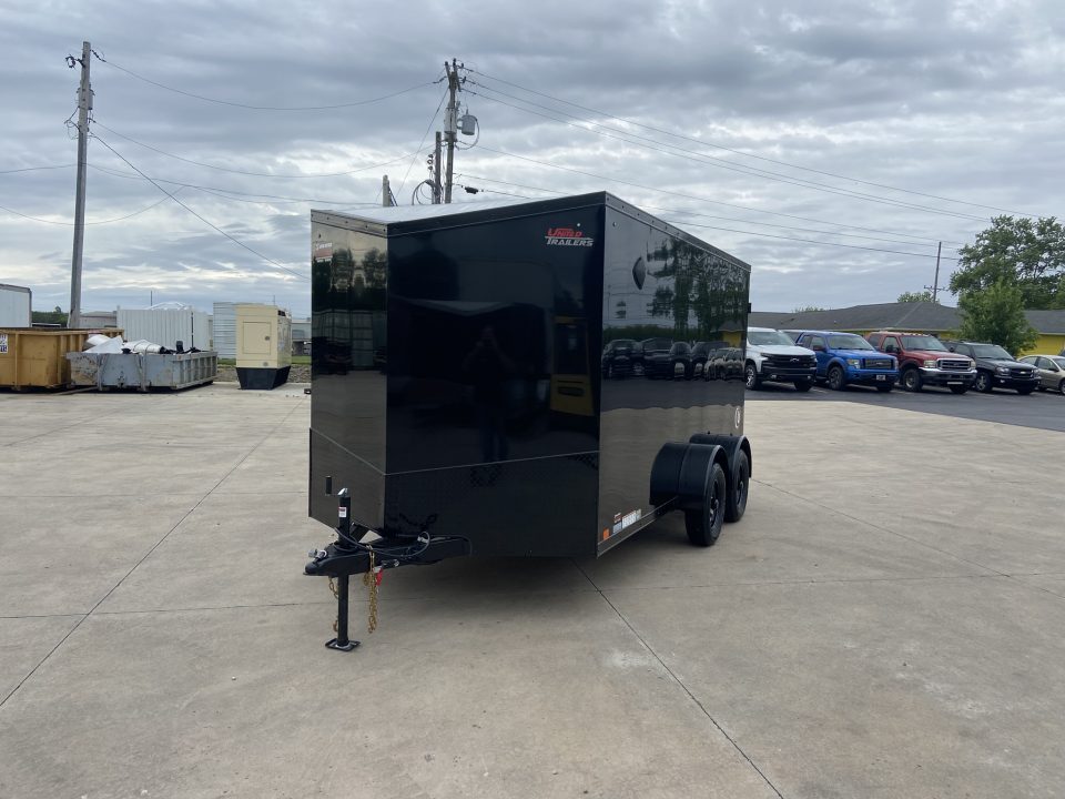 New United 14' UJ V-Nose Enclosed Cargo Trailer