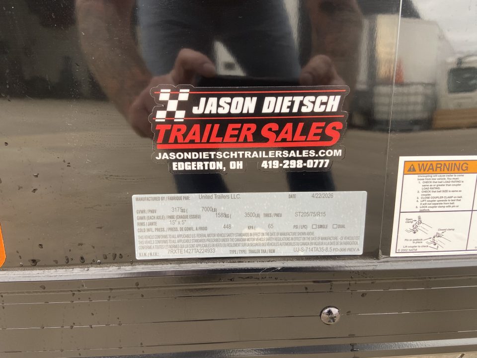 New United 14' UJ V-Nose Enclosed Cargo Trailer