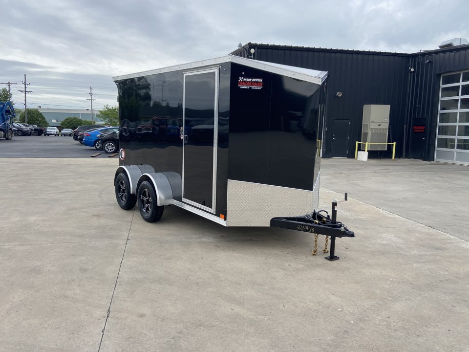 New United 12' UJ V-Nose Enclosed Cargo Trailer
