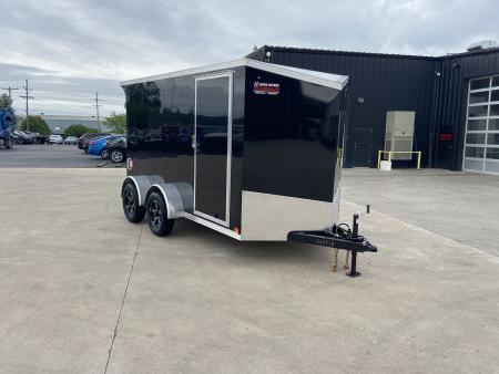 New United 12' UJ V-Nose Enclosed Cargo Trailer