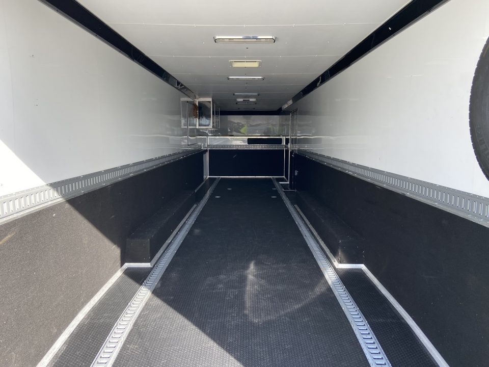 Used 2022 44' BRAVO GOOSENECK