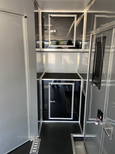 Used 2025 34' Cargo mate