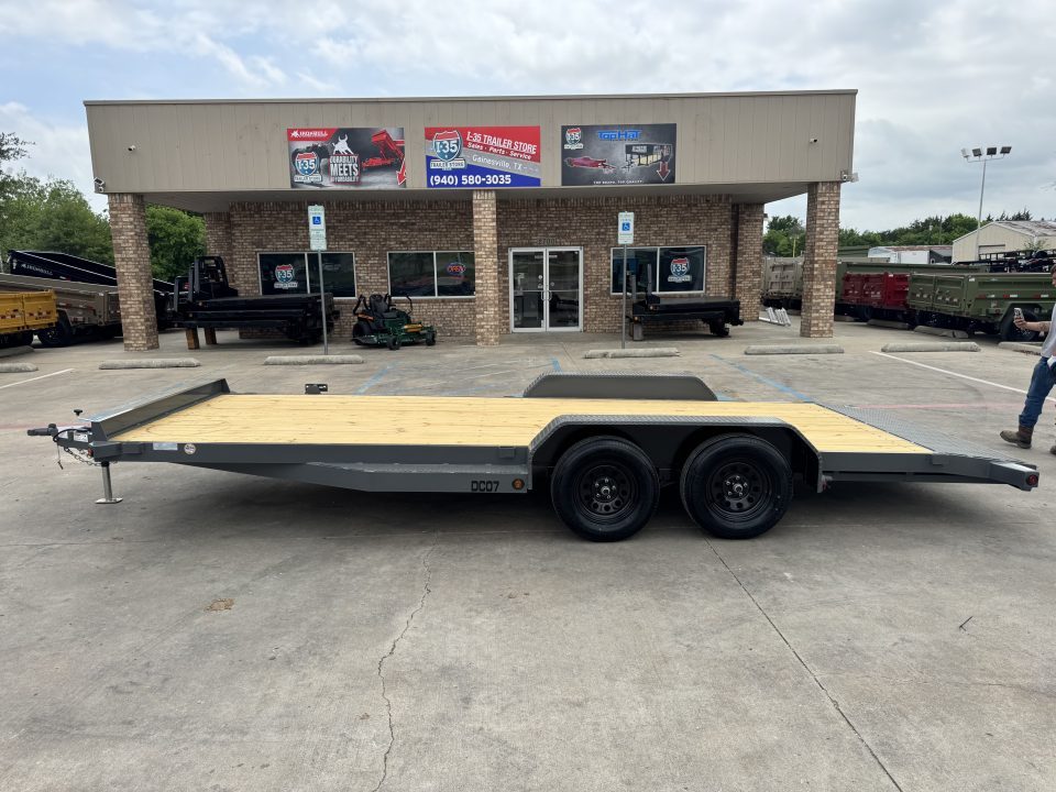 New 2026 Top Hat Trailers DC07 20X83 Car Hauler