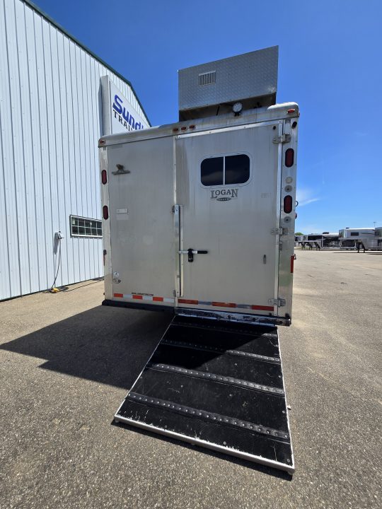 Used 2008 Logan Coach Aluminum XTR 3 Horse Trailer