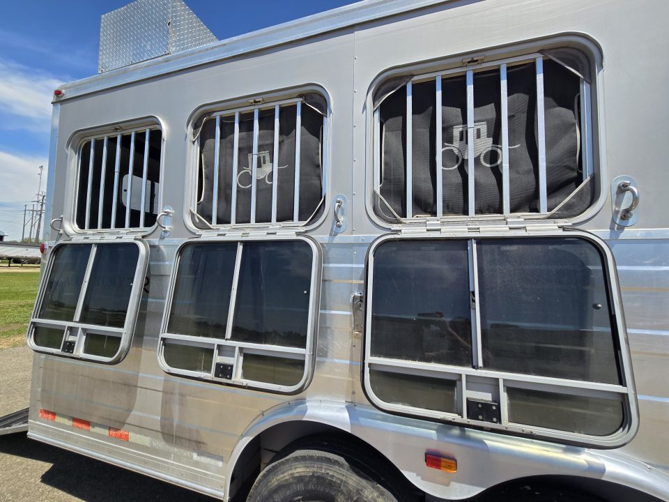 Used 2008 Logan Coach Aluminum XTR 3 Horse Trailer