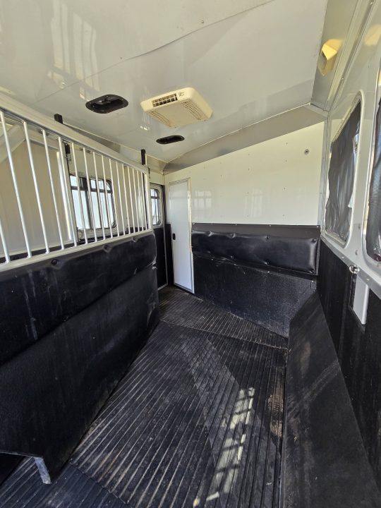 Used 2008 Logan Coach Aluminum XTR 3 Horse Trailer