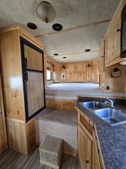 Used 2008 Logan Coach Aluminum XTR 3 Horse Trailer