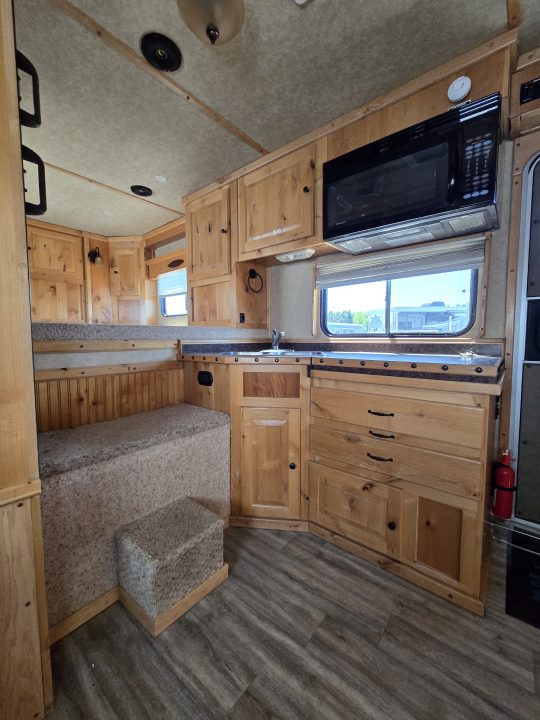 Used 2008 Logan Coach Aluminum XTR 3 Horse Trailer
